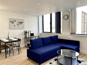 Trafford Bridge Suite